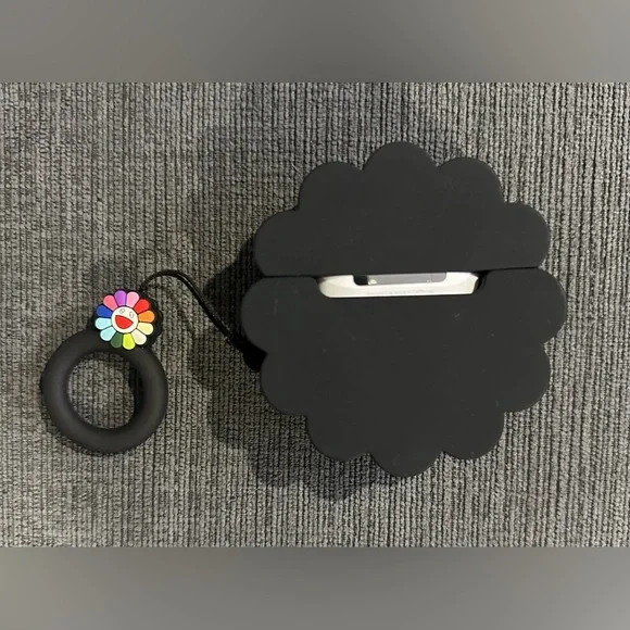 NEW SmileyFace IPod Case - Picture 2 of 4